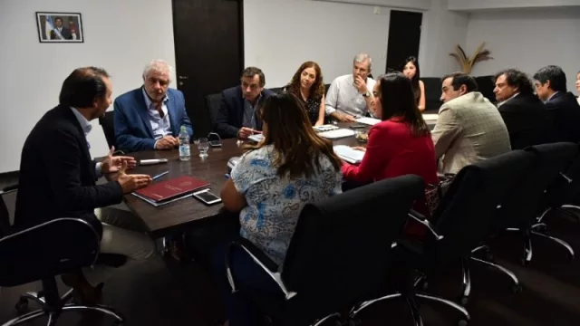 Continúan las reuniones por la transición del Gobierno provincial