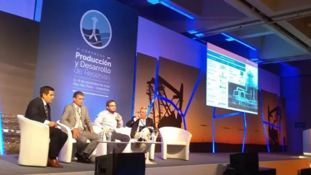 Ante especialistas de todo el país, Salta presentó su potencial de producción de hidrocarburos