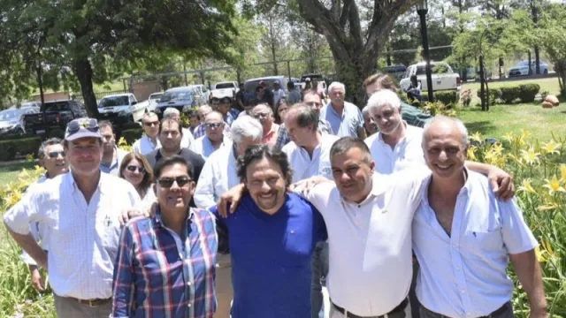 Gustavo Sáenz propuso en Las Lajitas compatibilizar el cuidado del ambiente con el progreso