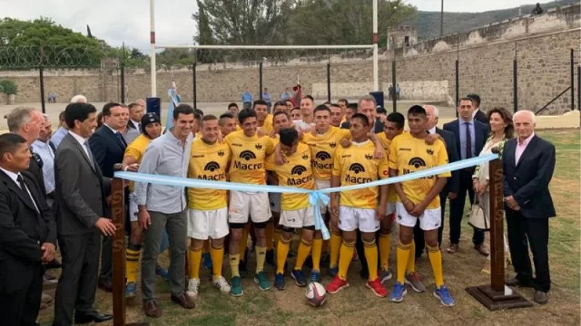 Fundación Banco Macro y Espartanos inauguraron una nueva cancha de rugby en Salta