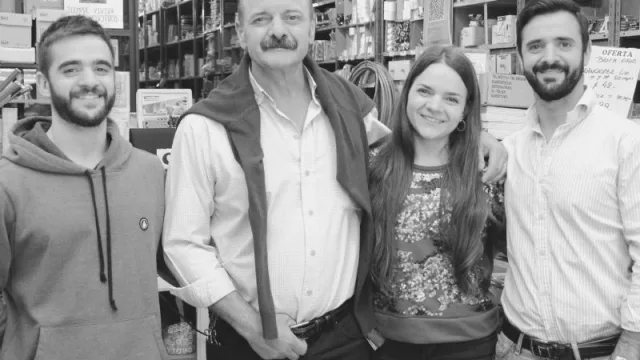 Con nuevas instalaciones, Martínez y Martínez cumplió 58 años atendiendo las necesidades de los salteños