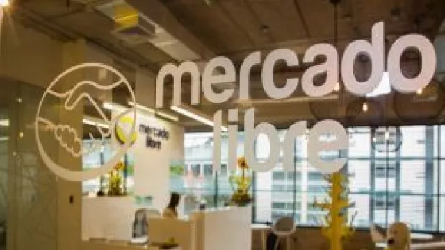 Por la crisis e incertidumbre, cayó 35% el número de fusiones y adquisiciones de empresas