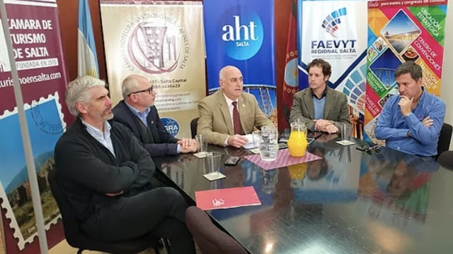 Carlos Eckhardt durísimo contra la ordenanza de colectivos en el centro: “el turismo de Salta no puede ser carne de cañón de políticas electoralistas”