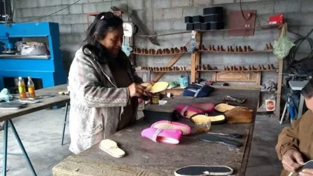 Conocé la historia de Sara Acuña, ganadora del Premio PRO Mujer