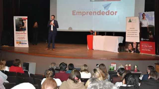 Mujeres de toda la provincia se capacitan en la Semana del Emprendedor
