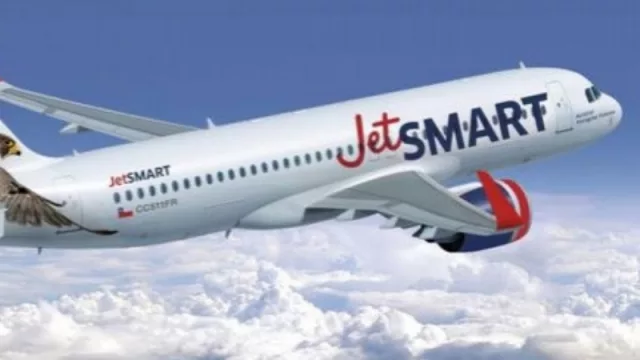 JetSMART se sumó a la movida solidaria del “Camión de la Alegría” para los niños salteños