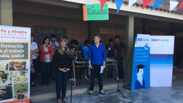 Unos 100 chicos salteños serán becados por el BBVA para completar sus estudios