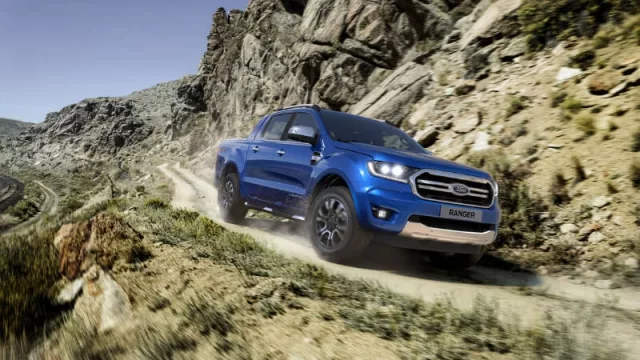 Ford lanza la Ranger 2020: cambio frontal y más equipamiento