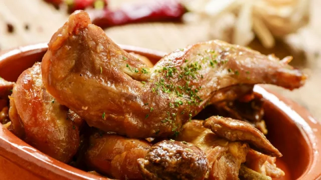 Gobierno y productores buscan impulsar el consumo de carne de conejo producida en Salta