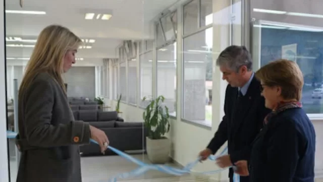 La UCASAL inauguró su primer espacio de Coworking, un campus inteligente