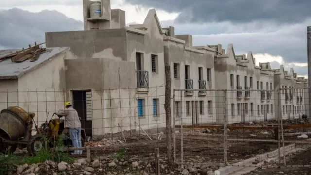 La construcción, en su peor momento: cayó cerca de un 20% en Salta y cada vez crea menos trabajo