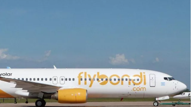 El aeropuerto, a full: desde hoy JetSmart volará a Buenos Aires y Mendoza; y Flybondi a Córdoba y Rosario