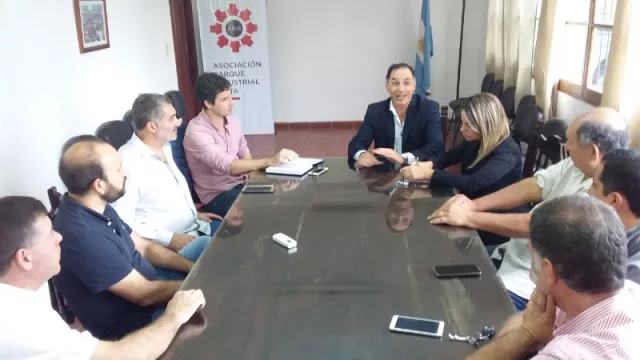 Buscan facilitar las habilitaciones a empresas del Parque Industrial Salta