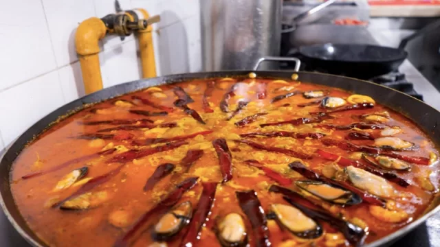 De Vaqueros a José Balcarce: la “Experiencia España”