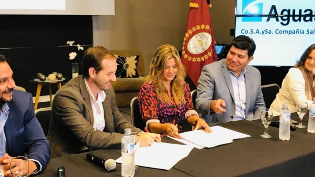 La Cámara de Desarrolladores Inmobiliarios firmó un convenio con Aguas del Norte