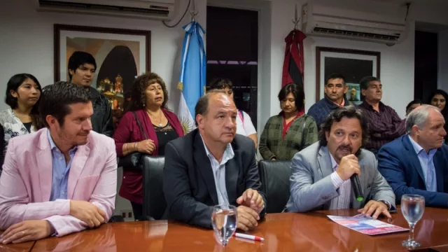 Presentaron el sistema de habilitaciones comerciales para pequeños comerciantes