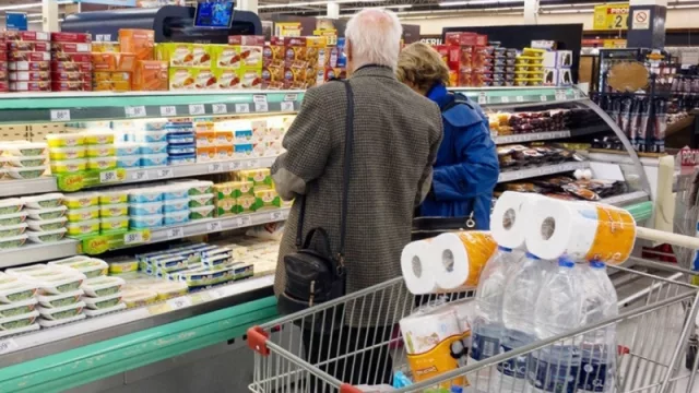 La inflación no da tregua: una familia salteña necesitó $ 24 mil por mes para cubrir la canasta básica en enero