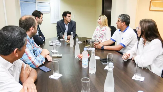 El Gobierno otorgó a los empleados públicos un aumento adicional del 10%, en tres cuotas