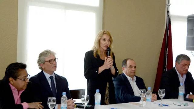 Mansfield prevé incorporar entre 300 y 400 trabajadores para la construcción de la mina Lindero