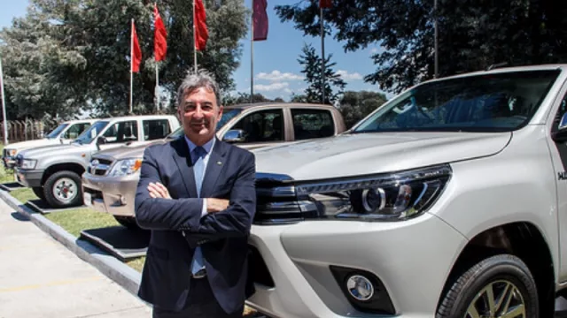 Herrero (Toyota): “No nos alcanzan las horas extras para producir”