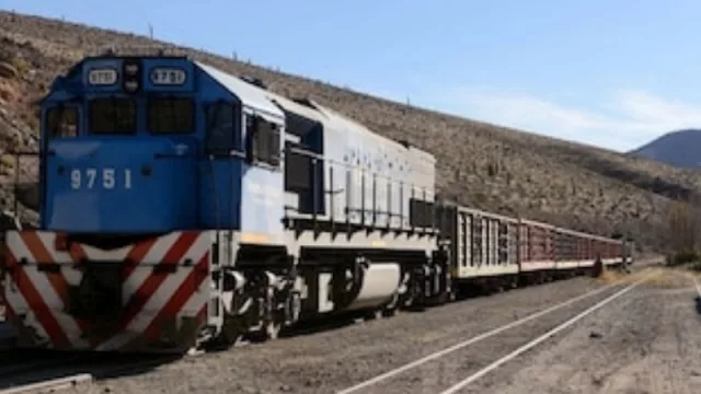 Invertirán millones de dólares en trenes de cargas para apoyar a productores del NOA
