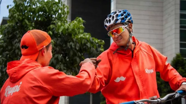 Rappi, Uber, Glovo y otras apps, en alerta por la creación de un sindicato de choferes y repartidores