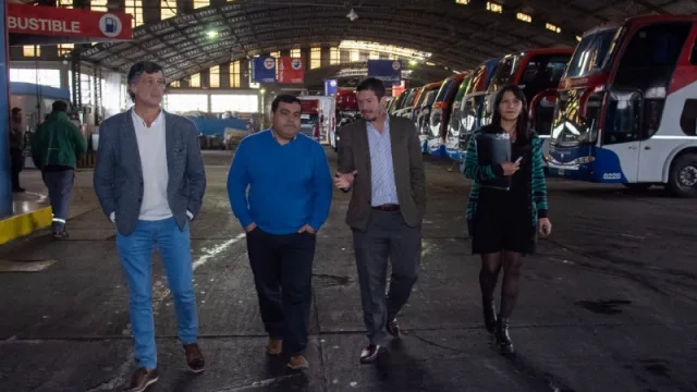 La Municipalidad tiene una tarjeta para sus empleados con beneficios en más de 40 empresas