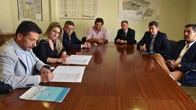 Corredores inmobiliarios ayudarán a que no se haga un uso irregular de las viviendas sociales