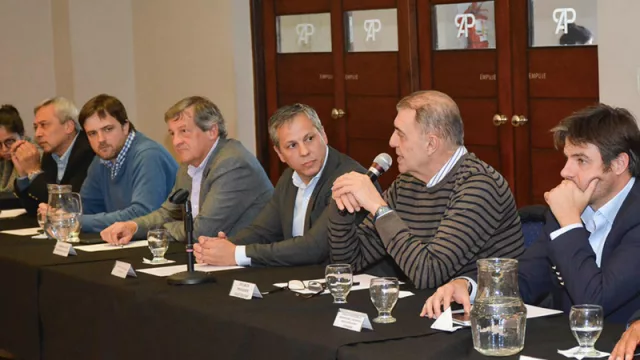 Sesionó el Consejo Económico y Social: Abeleira explicó el modelo de trabajo de Primera Infancia