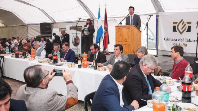 Urtubey: “El productor tabacalero produce y da trabajo. Es un gran ejemplo para todos los argentinos”