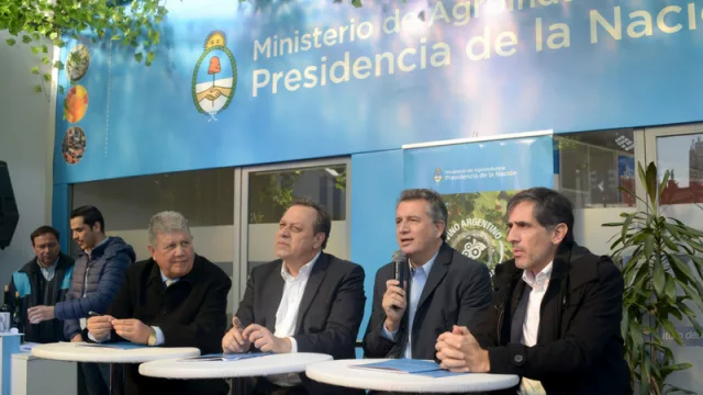 Se firmó un convenio para impulsar el enoturismo
