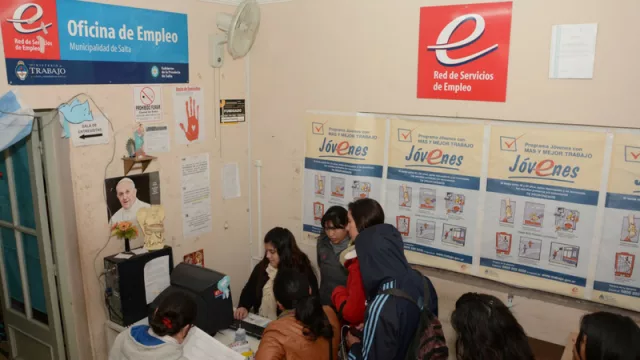 La Oficina de Empleo convoca a jóvenes para realizar prácticas laborales con inicio en agosto