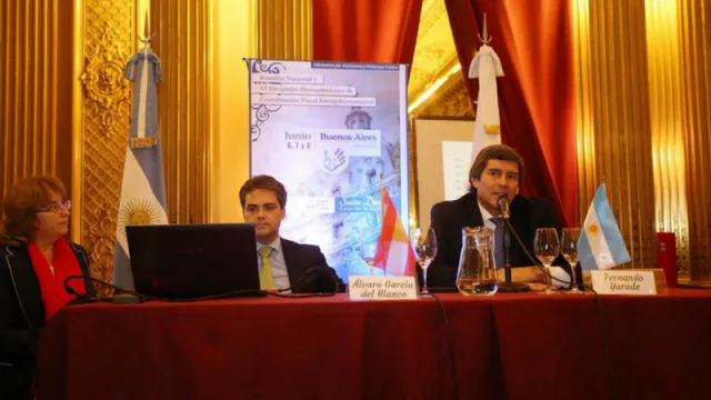 En Buenos Aires, el jefe de Gabinete de Salta expuso sobre la reforma del Régimen de Responsabilidad Fiscal