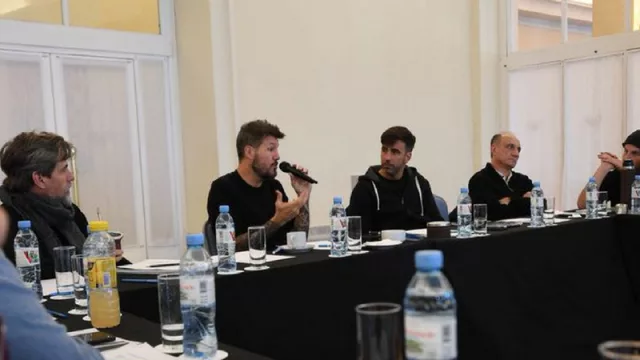 "Buenas noches Améri... Mar del Plata!": Tinelli anticipa su vuelta desde el Provincial