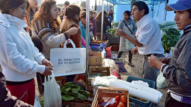 Vuelve hoy “El Mercado en tu barrio”, y lo hará en Rosario de Lerma