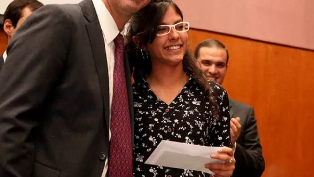 El Gobierno entregó créditos a 29 microemprendedores de toda la provincia