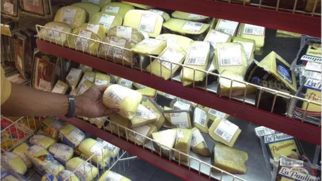 En 10 años, la suba de precios de los alimentos fue de 950% frente a 545% del dólar