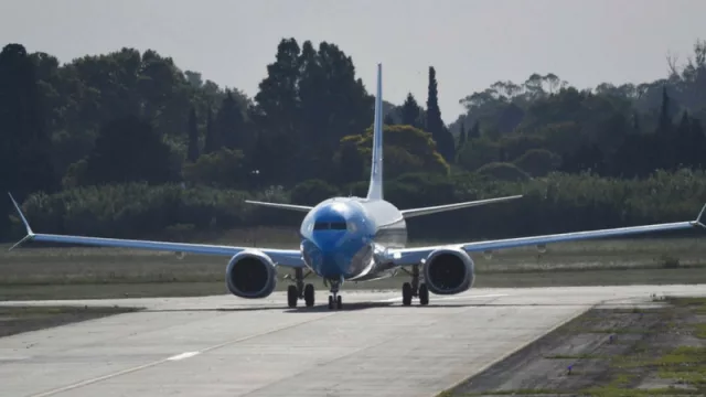 Por un reclamo de los pilotos, corren peligro los vuelos ya programados para Semana Santa