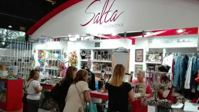 Nueve emprendedores salteños participan de la Feria de las Naciones en Buenos Aires