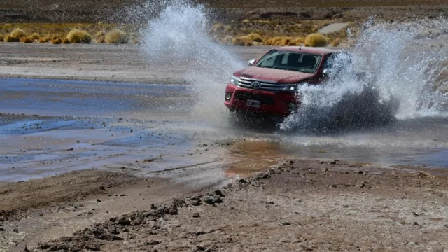 Salta tentó a Toyota y fue la elegida para probar la resistencia y versatilidad de Hilux y SW4