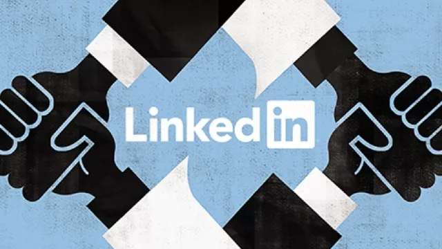 Documentos, por favor... Ah, tiene LinkedIn, pase, comente nomás (nueva funcionalidad en IN Salta)