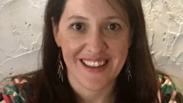 Herramientas digitales a emprendedores: nuevas ediciones de Yo quiero usar Ilustrator y Photoshop