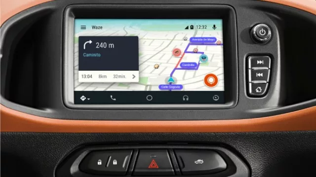 Waze, ahora en el navegador de tu auto