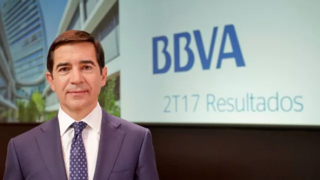 BBVA gana €2.306 millones en el primer semestre del año