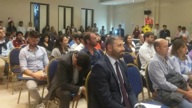 A salón lleno se llevó a cabo la Rueda de Capitalización de la Junior Achievement