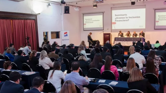 Card Meeting 12 en torno a las nuevas realidades del sector financiero