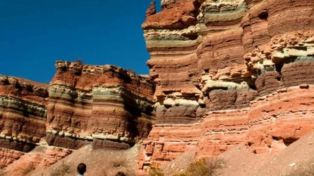 Con excelentes perspectivas para la actividad, hoy recibirán al primer turista de la temporada de invierno