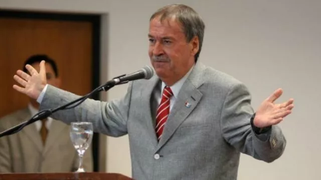 Schiaretti podría hacer que las cuotas de créditos fueran menos 20%