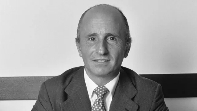 Luis Ribaya sigue al frente del Mercado Abierto Electrónico