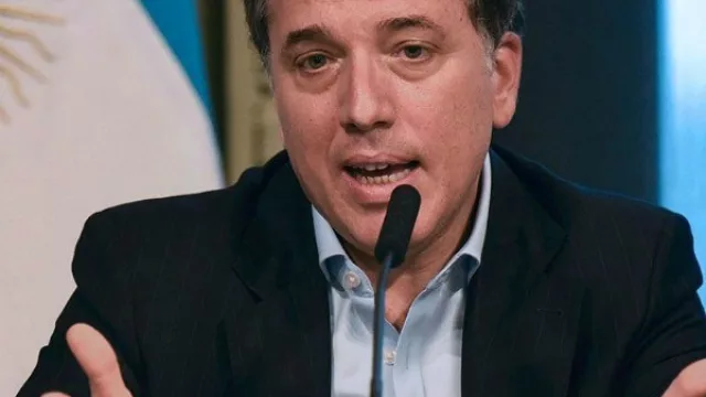 El ministro de Hacienda, Nicolás Dujovne, viene mañana a Salta y visitará empresas del Parque Industrial